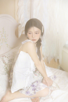 小婕子伦流澡到高潮H